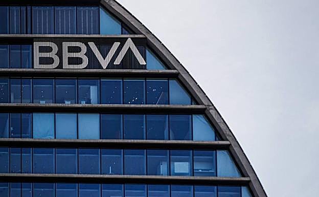 El aviso del BBVA a miles de clientes por sus operaciones con Bizum