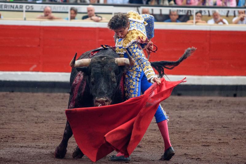 Fotos: Roca Rey salva la Feria con una tarde para el recuerdo