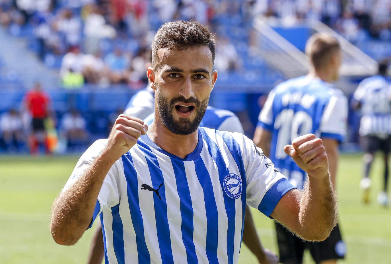 Fotos: Gran ambiente en el Alavés-Las Palmas