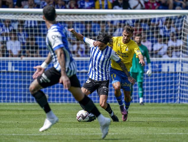 Fotos: Gran ambiente en el Alavés-Las Palmas