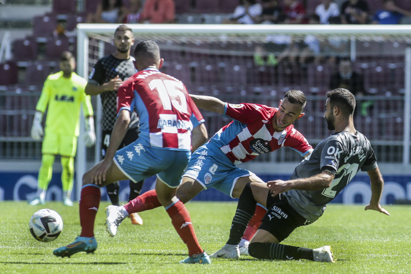 Fotos: El Lugo-Alavés, en imágenes