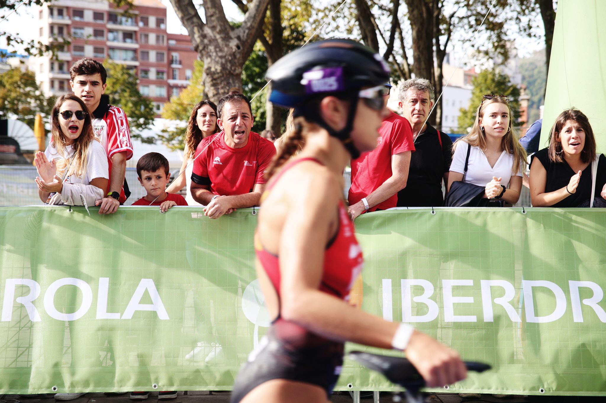 Fotos: Las mejores imágenes del Triatlón Multideporte de Bilbao