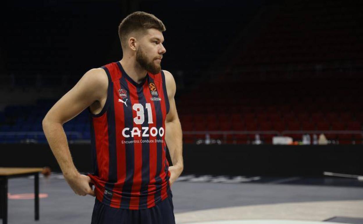 Giedraitis ha atendido a los medios durante el Media Day como nuevo capitán azulgrana.