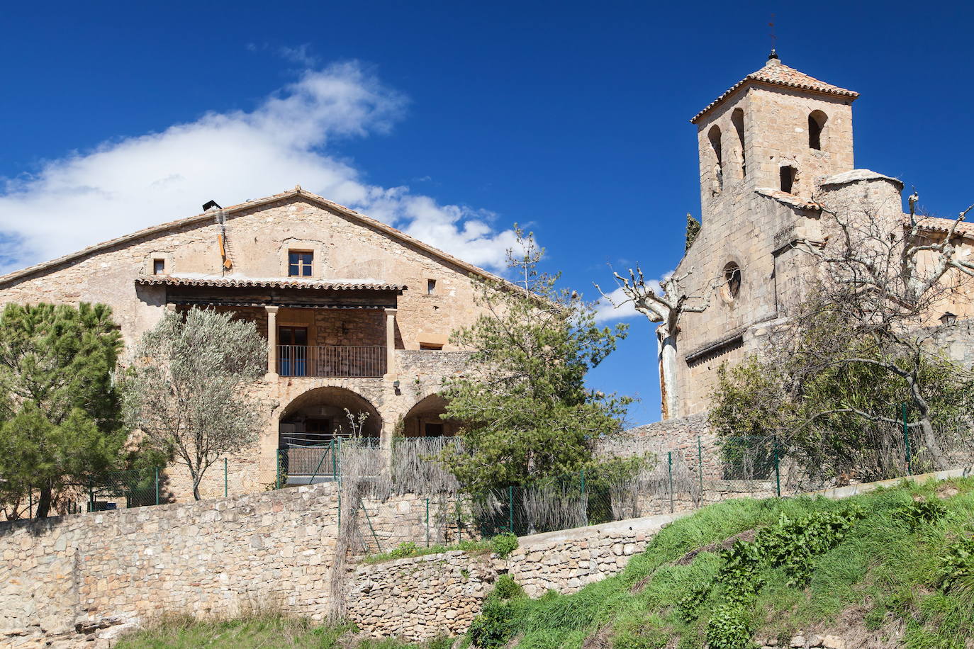 Iglesia de Santa María de Talamanca, Barcelona.