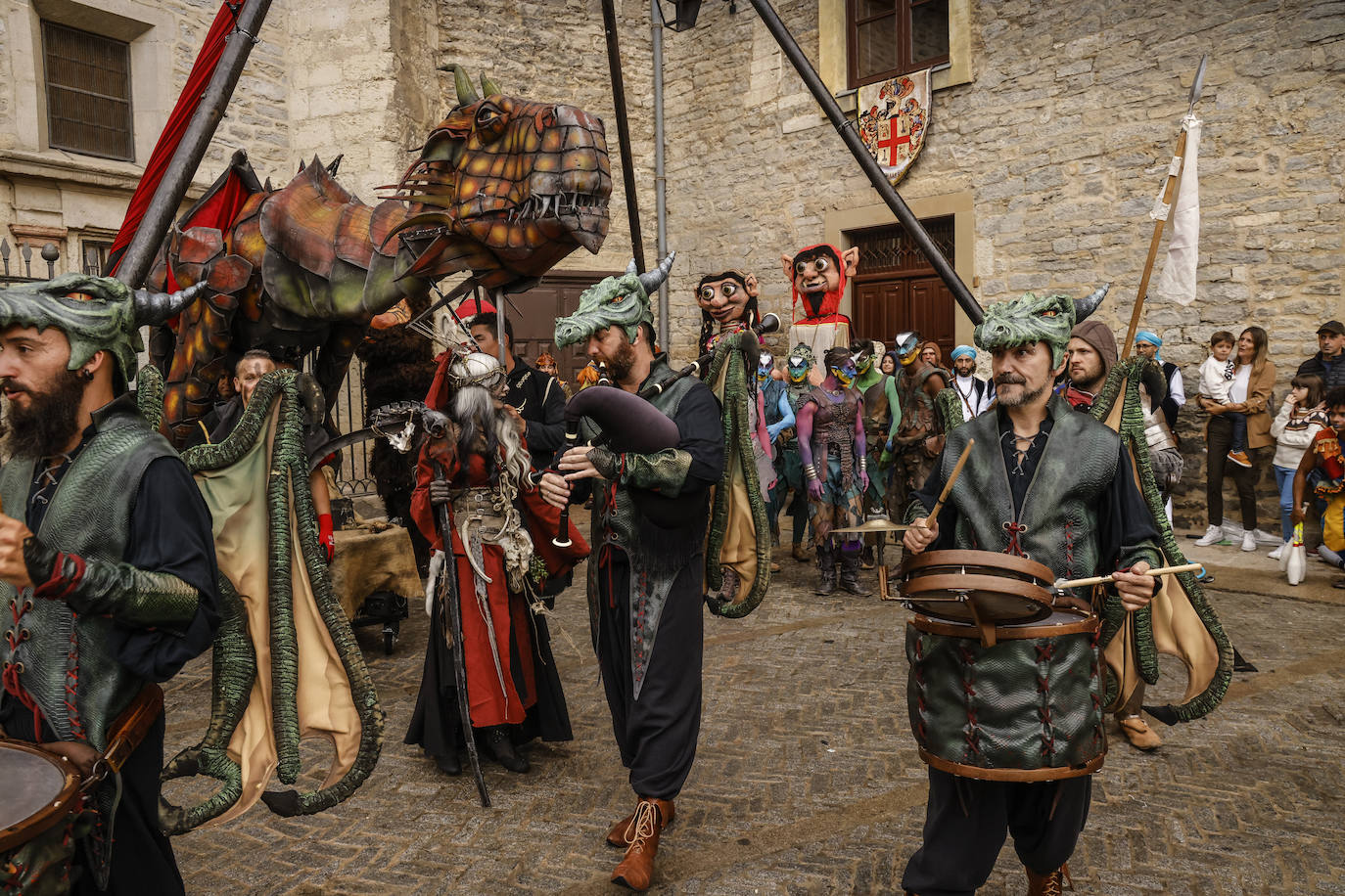 Fotos: La Edad Medieval envuelve Vitoria de nuevo