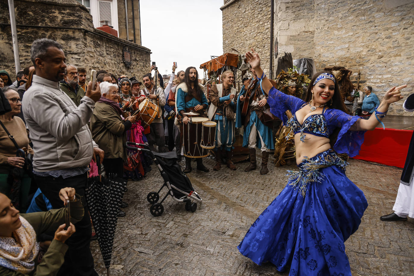 Fotos: La Edad Medieval envuelve Vitoria de nuevo