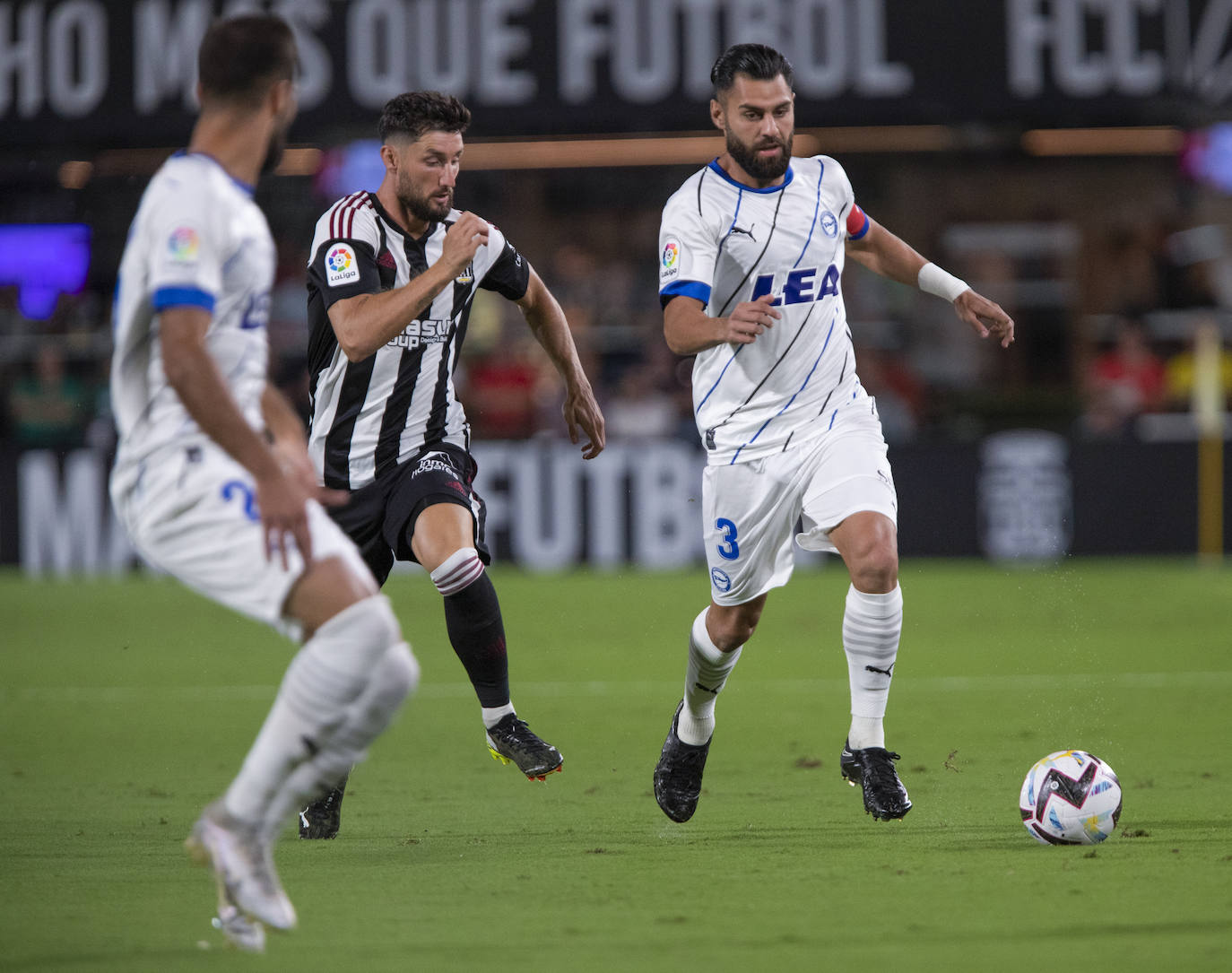 Fotos: Las mejores imágenes del Cartagena - Alavés