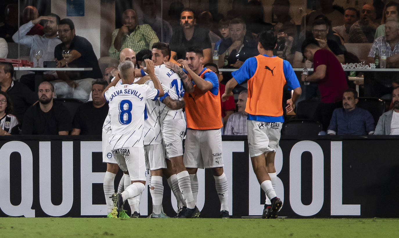Fotos: Las mejores imágenes del Cartagena - Alavés