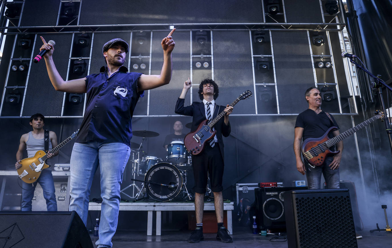 Fotos: Rock y &#039;gominolas&#039; para los diez años de la Green Capital