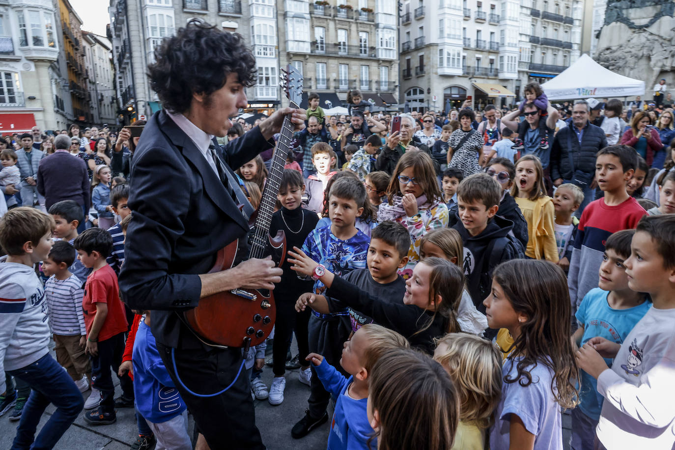 Fotos: Rock y &#039;gominolas&#039; para los diez años de la Green Capital