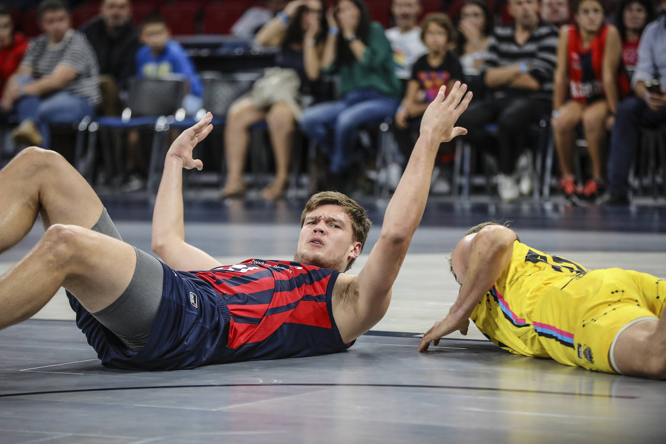 Fotos: Las mejores imágenes del Baskonia - Tenerife