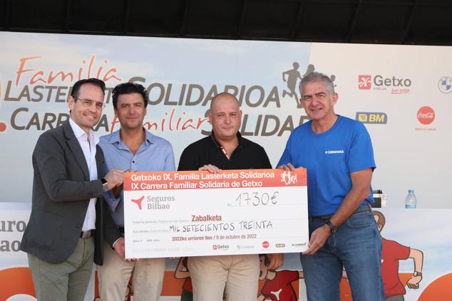 Fotos: Familias unidas y a la carrera en Getxo