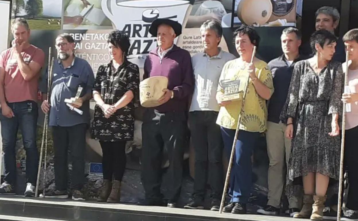 Dos queserías alavesas ganan el concurso de Queso Pastor de Euskal Herria