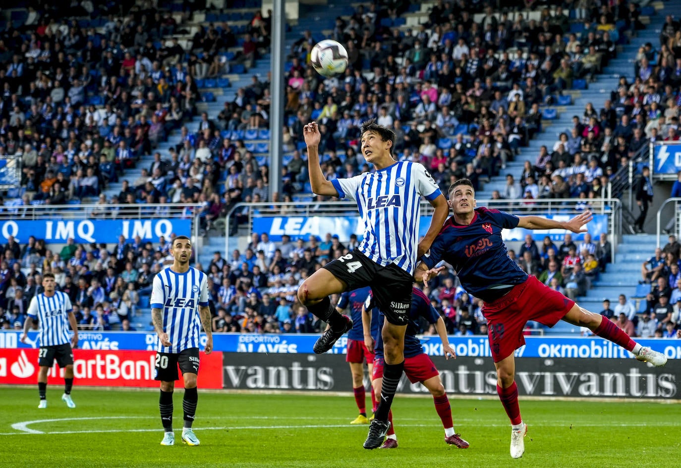 Fotos: Las imágenes del Alavés-Albacete