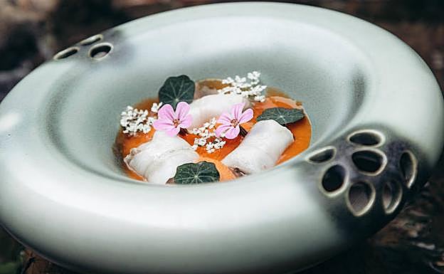 Ostra, tocino de Euskaltxerri Maskarada y zanahoria.