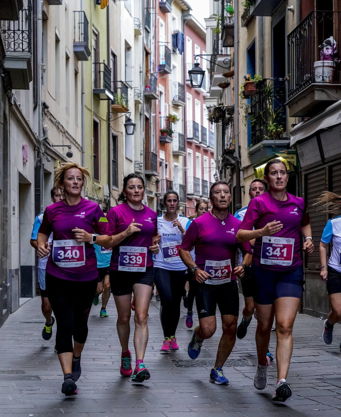 Fotos: La Carrera de Empresas llena de atletismo la &#039;almendra&#039;