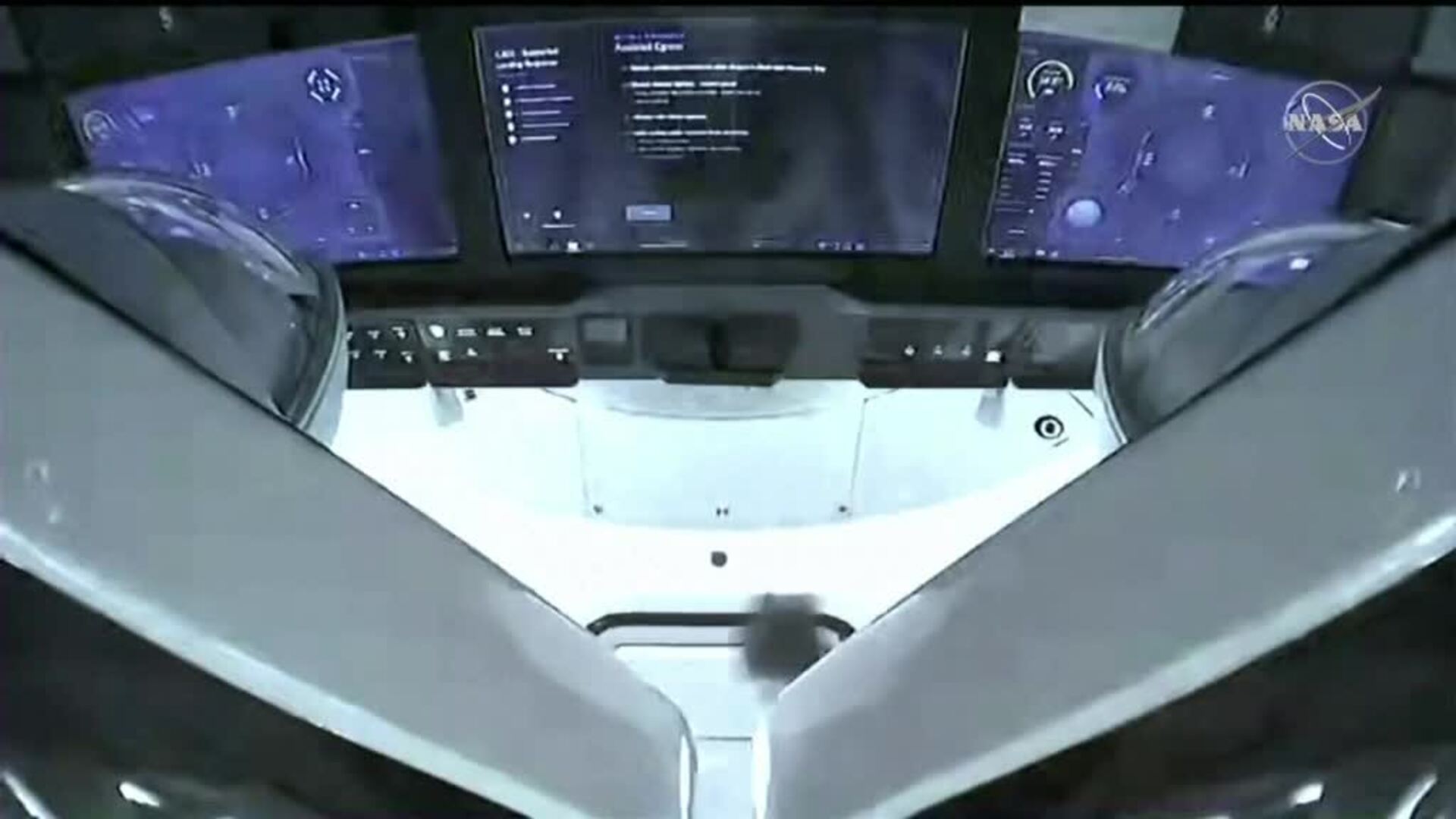 nuevo interior de la cápsula spacex