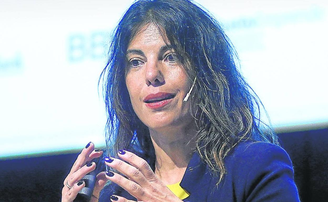 Marta del Castillo explicó al auditorio del B-Venture «cómo 'hackear' la crisis.