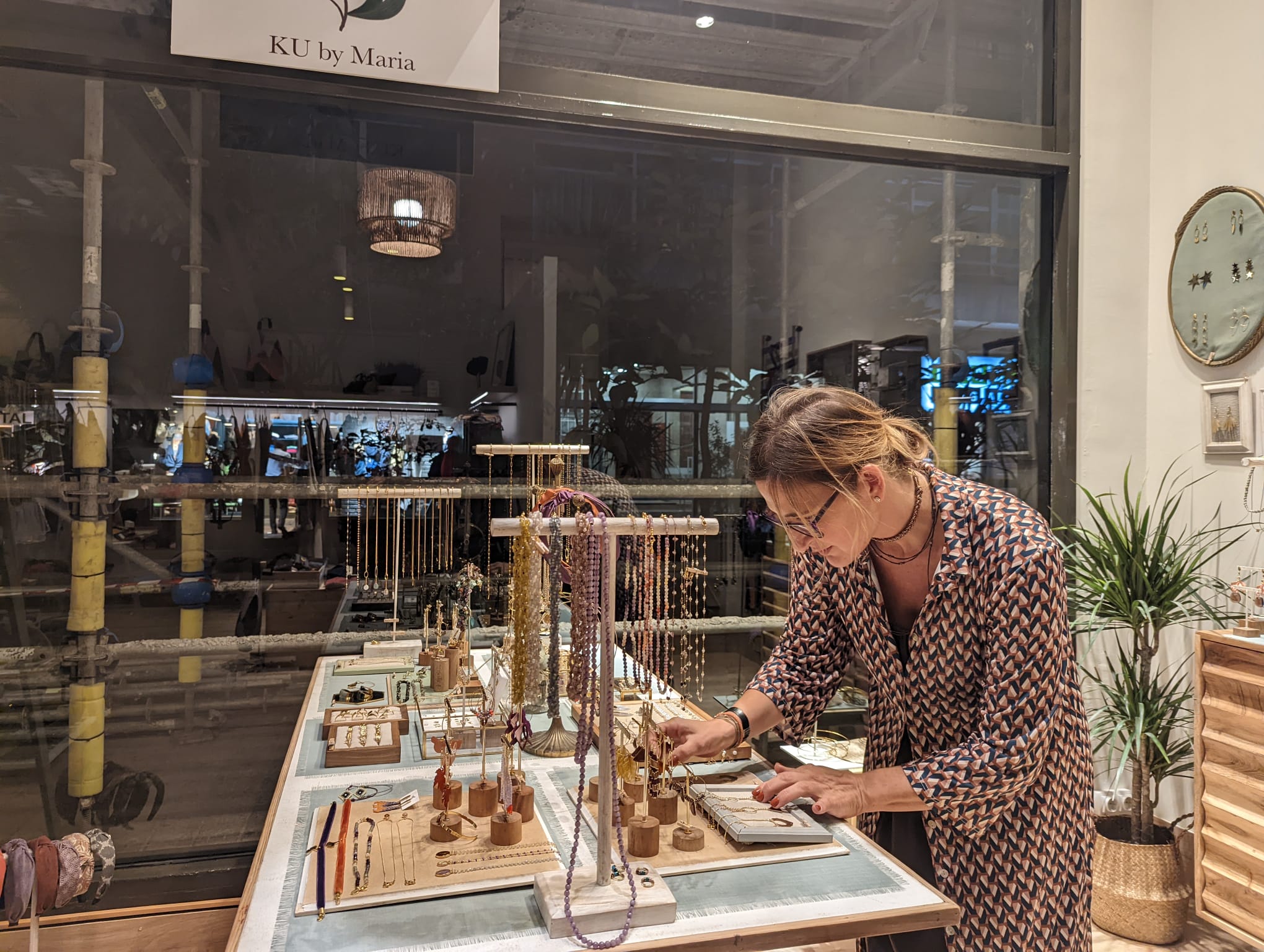 Fotos: Cinco mujeres creadoras abren una tienda en Bilbao