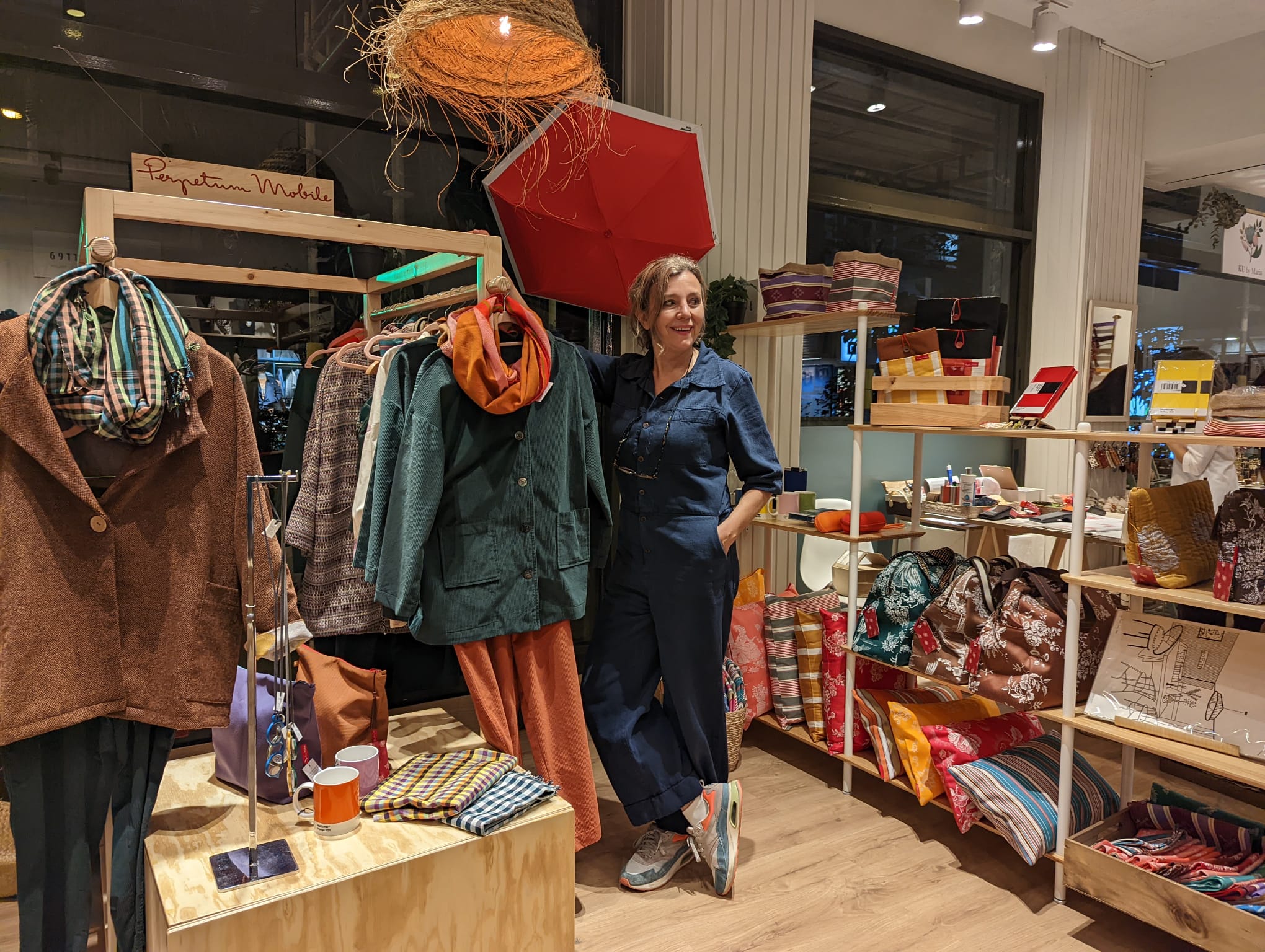 Fotos: Cinco mujeres creadoras abren una tienda en Bilbao