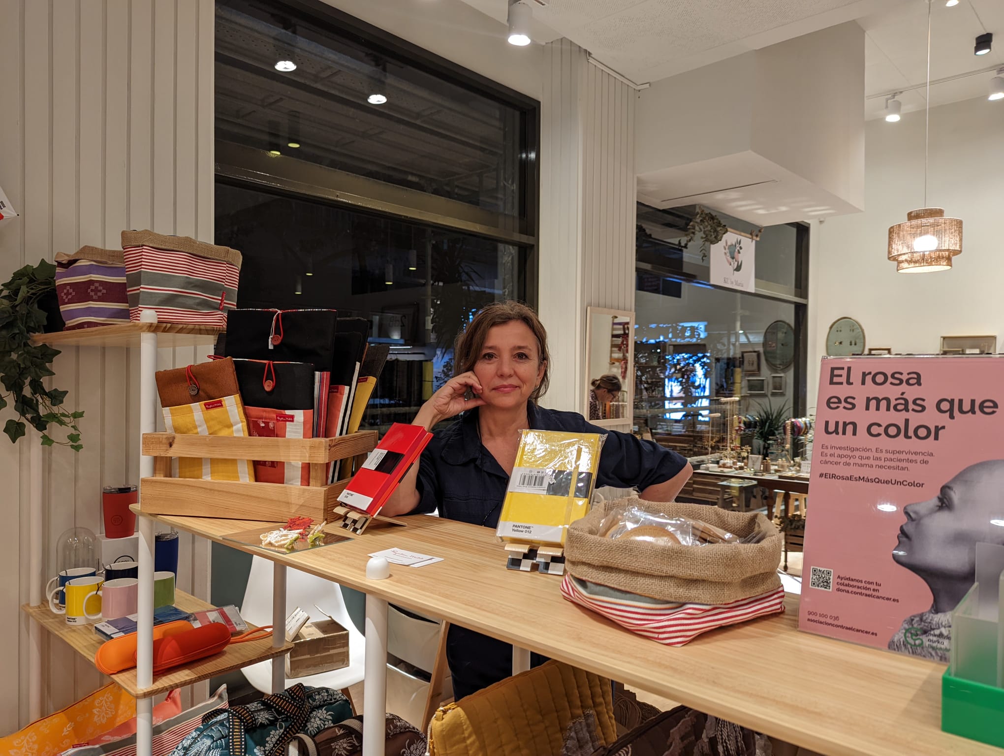 Fotos: Cinco mujeres creadoras abren una tienda en Bilbao