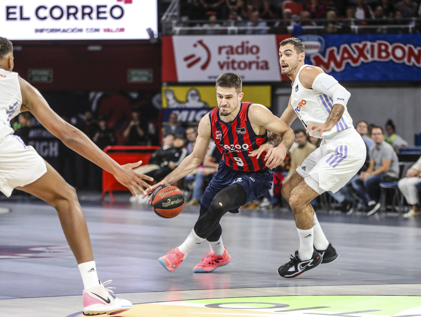 Fotos: Las fotos del Baskonia - Real Madrid