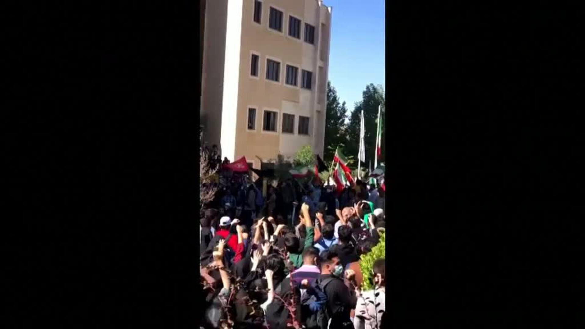 Las Protestas Contra El Régimen Iraní Continúan Con Acciones En La Universidad El Correo 4200