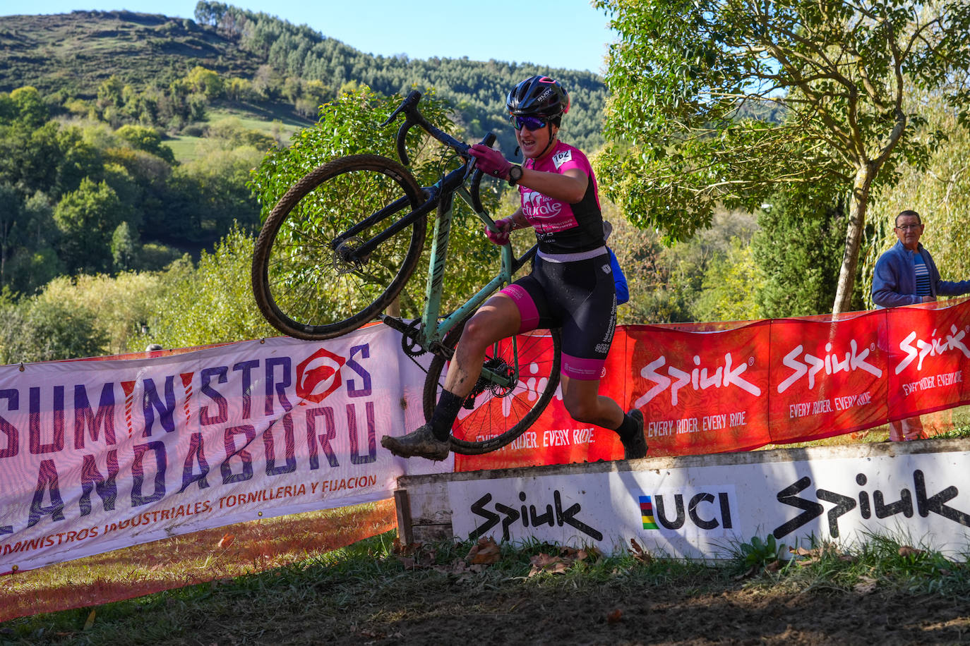 Fotos: Las mejores imágenes del Ciclocross Internacional de Llodio