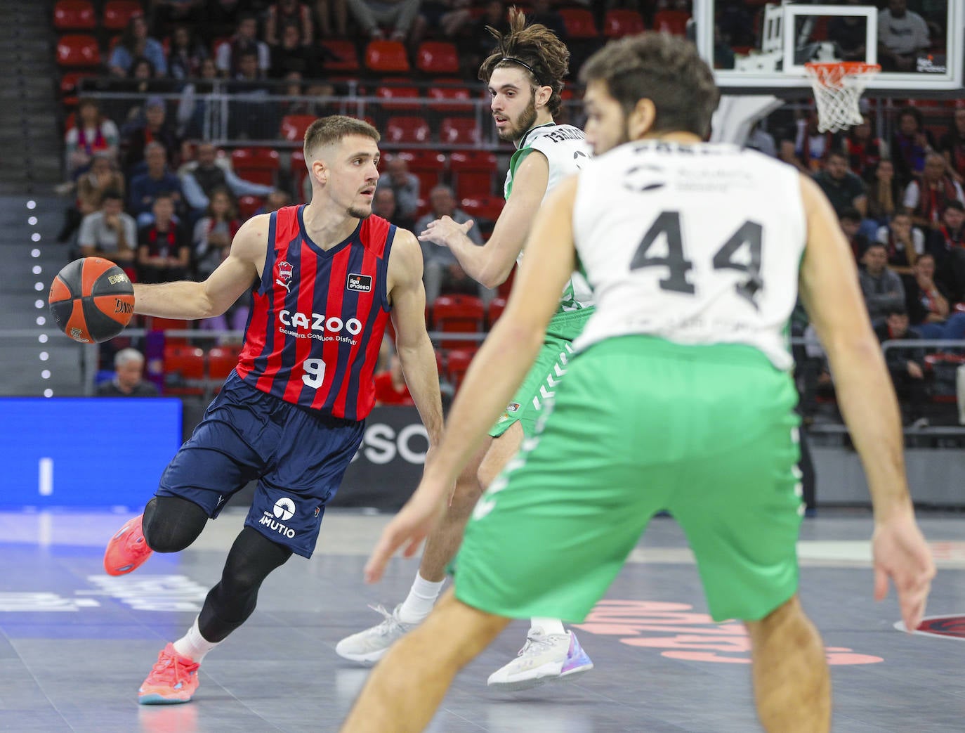 Fotos: Las mejores imágenes del Baskonia-Betis