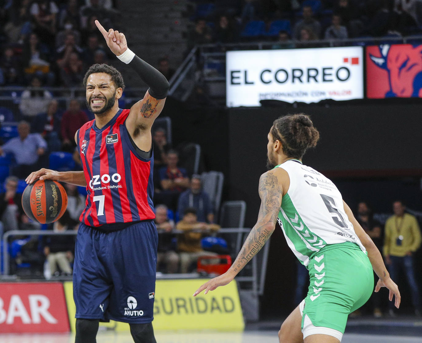 Fotos: Las mejores imágenes del Baskonia-Betis