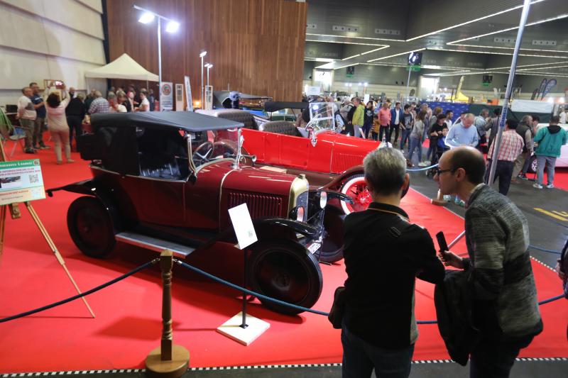 Fotos: Salón de vehículos clásicos, de época y de colección en el BEC
