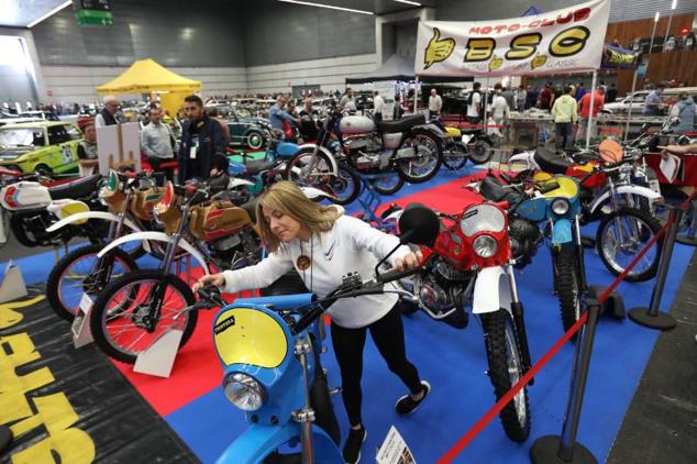 Fotos: Salón de vehículos clásicos, de época y de colección en el BEC