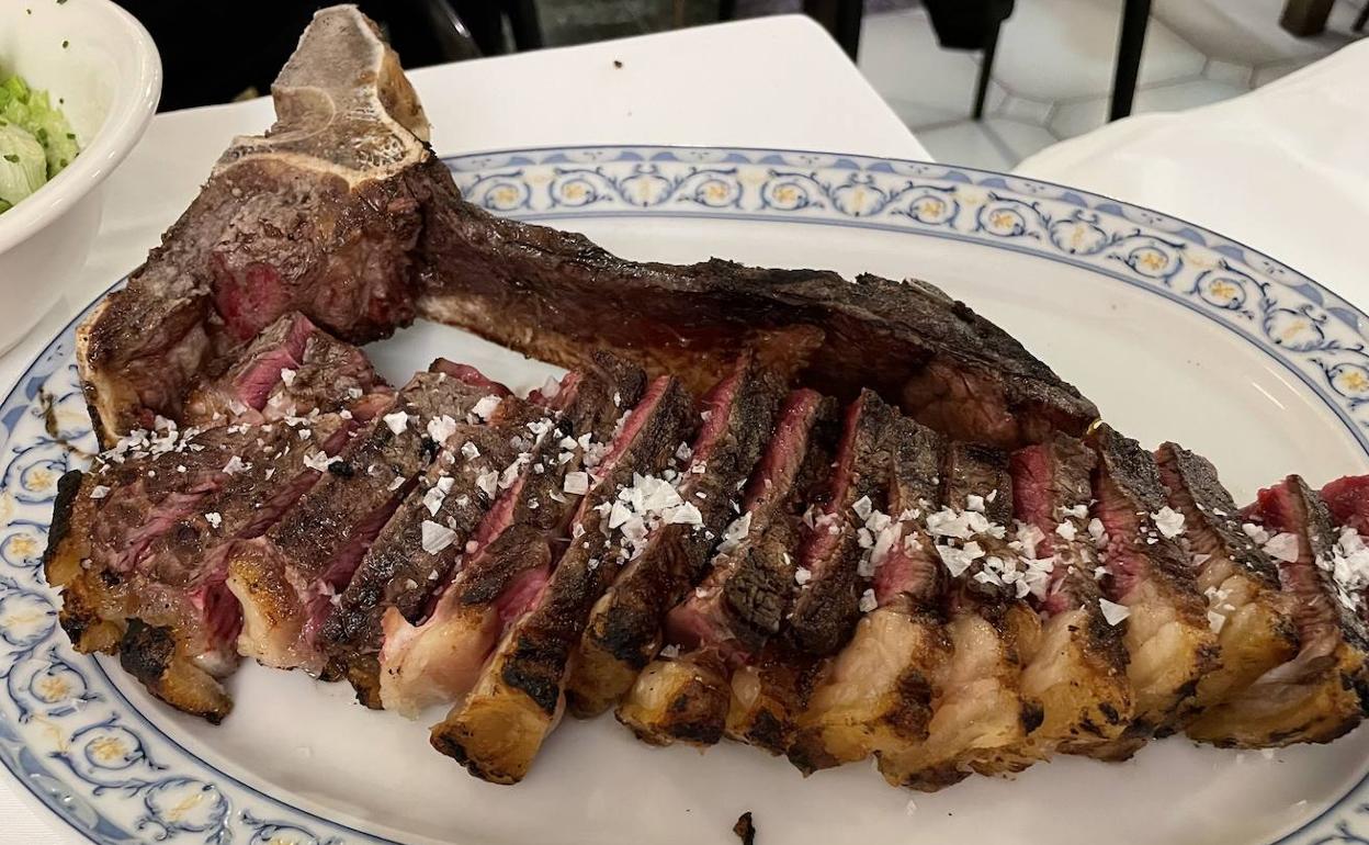 Restaurante Sukalde (Bilbao) | Las chuletas de Vega Sicilia, plato estrella