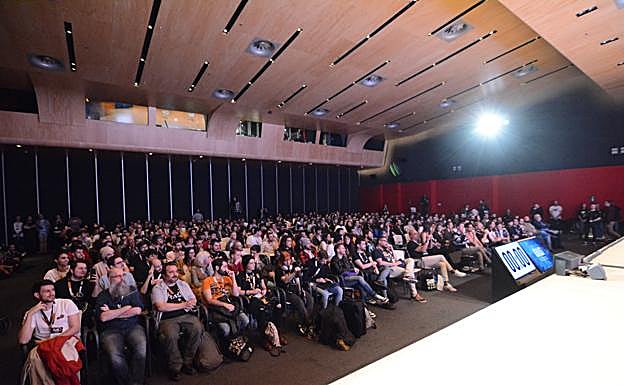 Aforo completo durante los Premios Titanium 2022