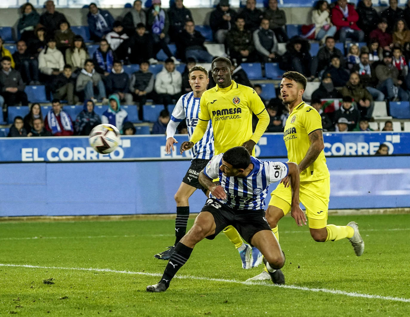 Fotos: Las mejores imágenes del Alavés - Villarreal &#039;B&#039;