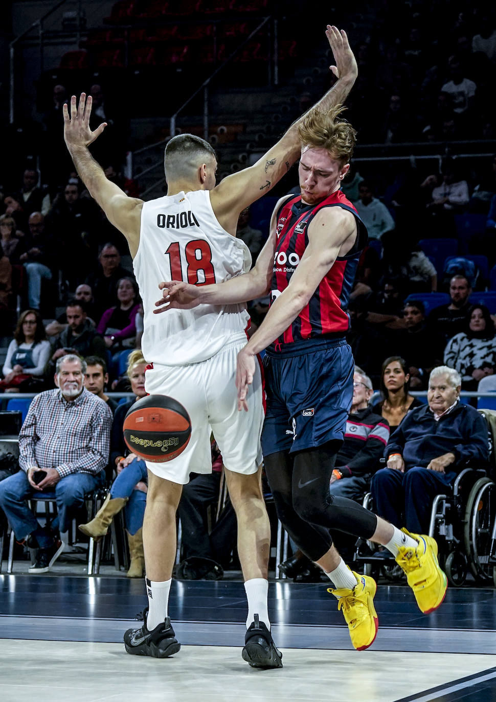 Fotos: Las mejores imágenes del Baskonia-Girona