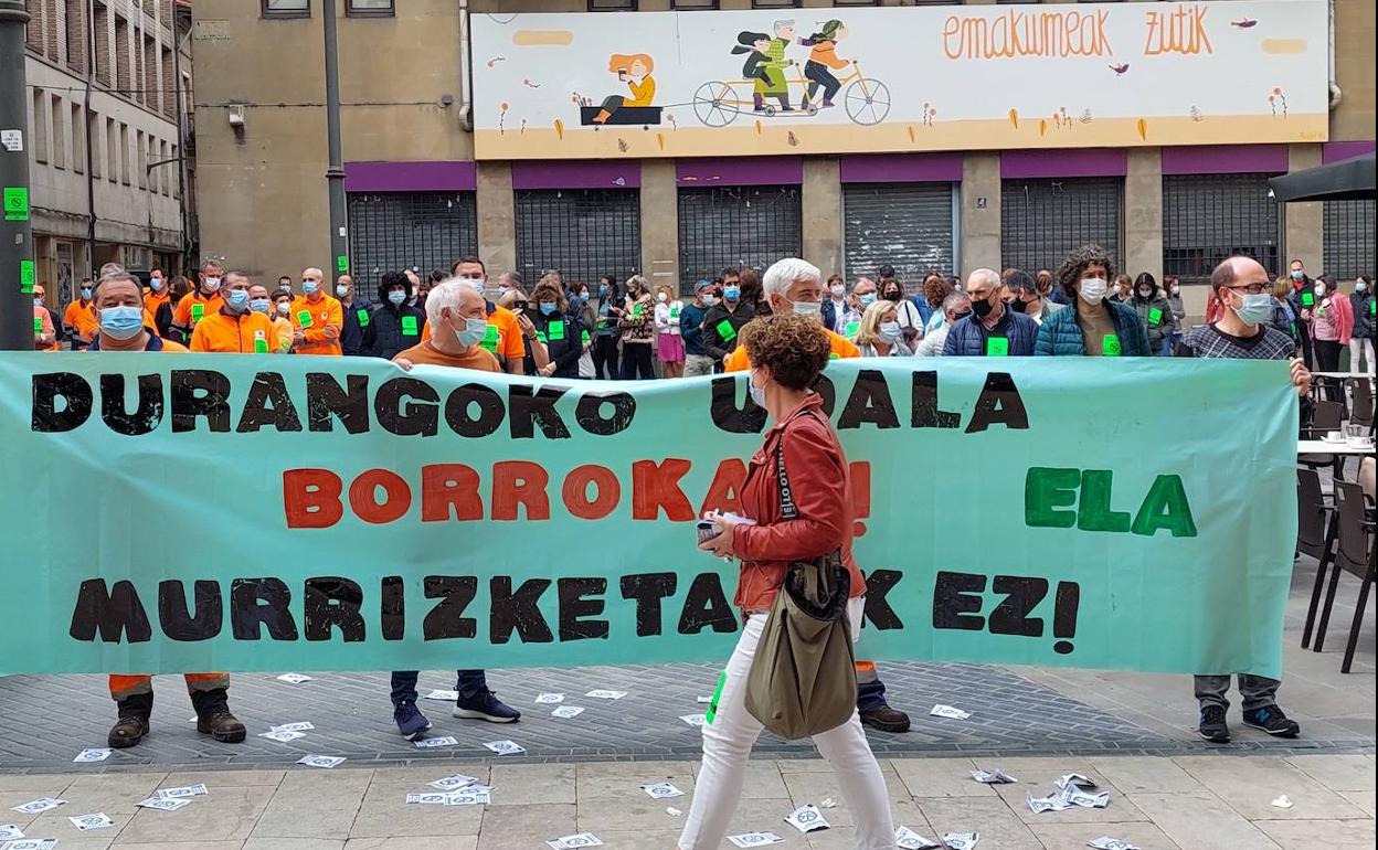 Trabajadores del Ayuntamiento durante una protesta. 