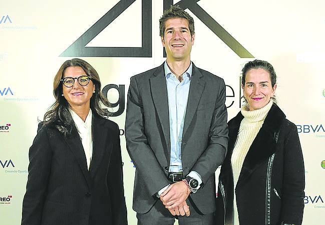 Ane Miren Ibáñez, Javier Benito y Ana Florez. 