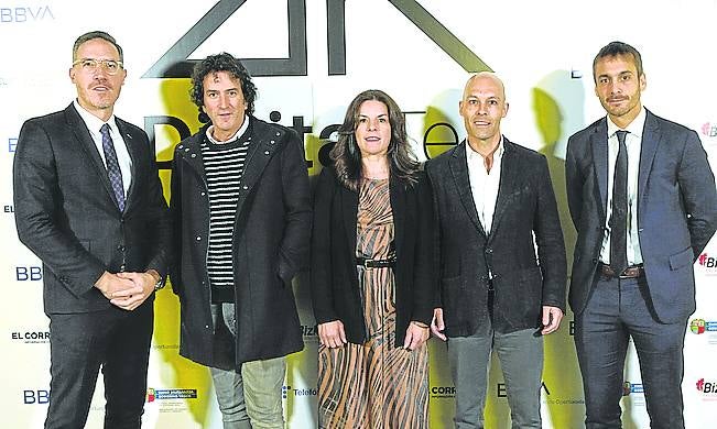 Ángel Martínez, Edu Martínez, Ibone Rodríguez, Alex Iglesias y Javi Robles.