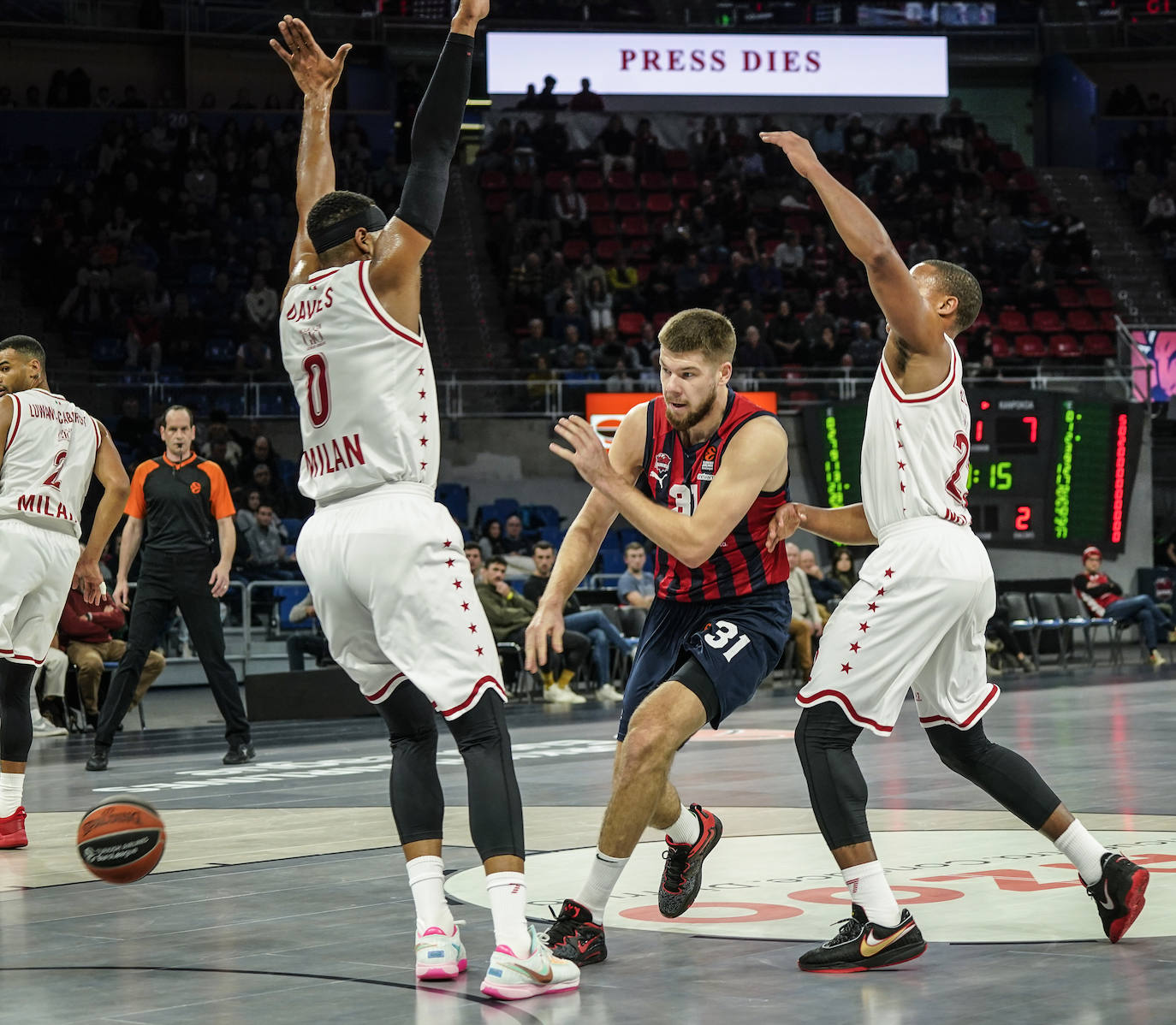 Fotos: Las fotos del Baskonia - Olimpia Milano