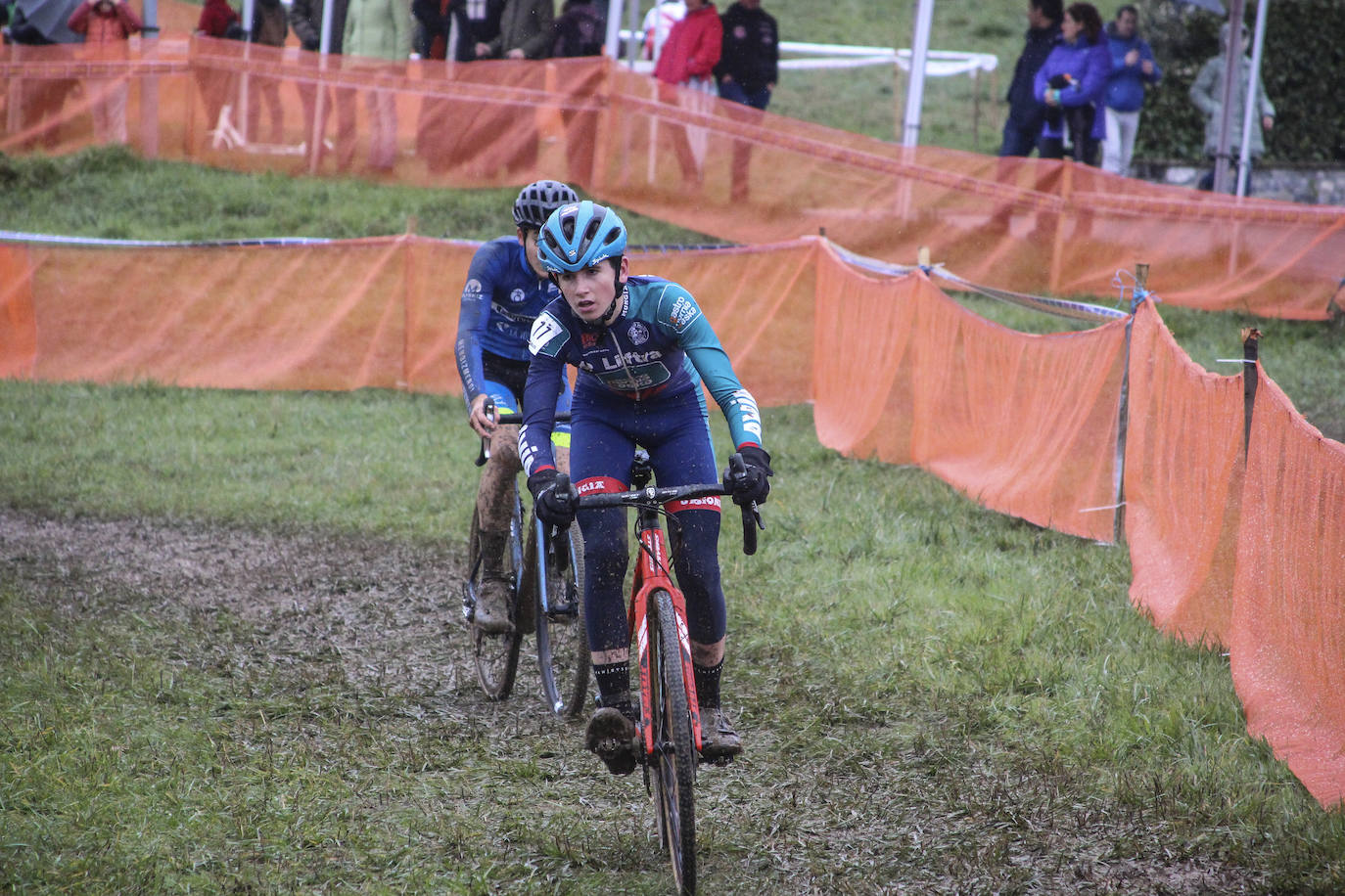 Fotos: Sánchez y Odriozola dominan en Amézaga