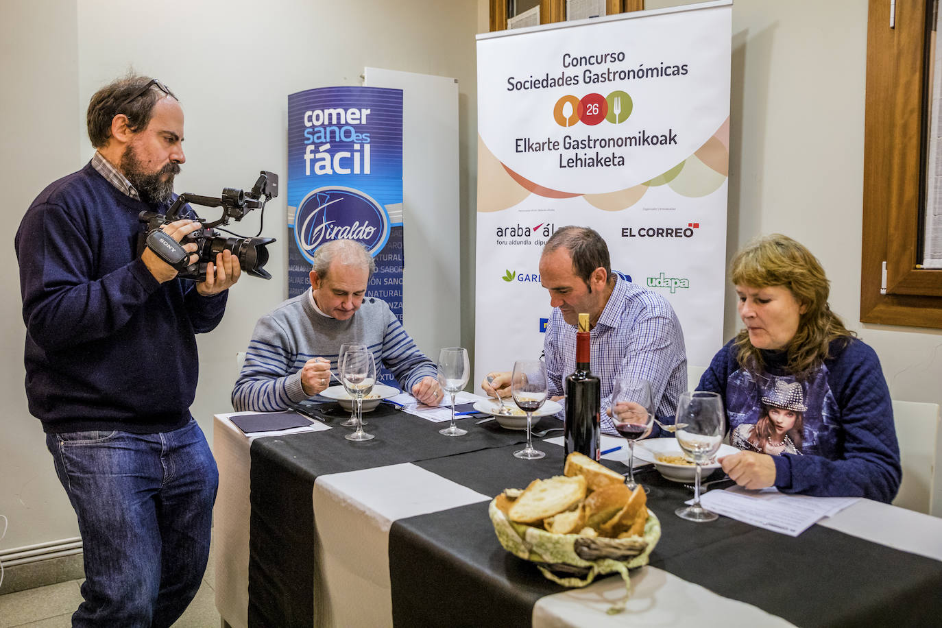 Fotos: La cena de Txipistrin, en imágenes