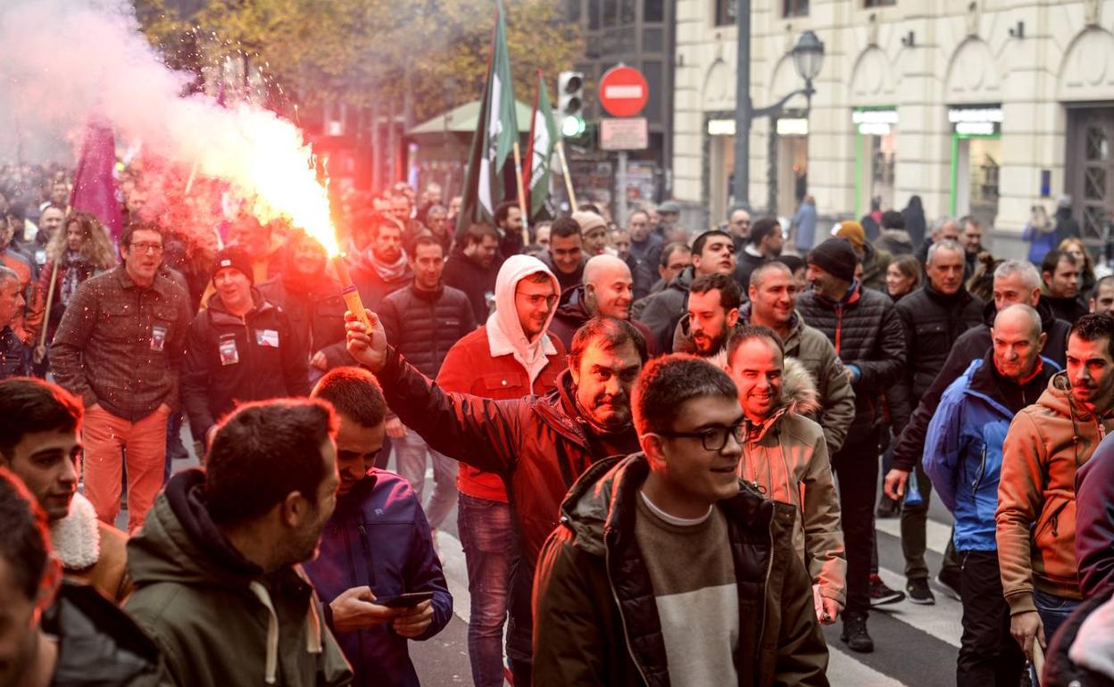 Trabajadores del Metal de Bizkaia en las protestas de esta semana en Bilbao. 