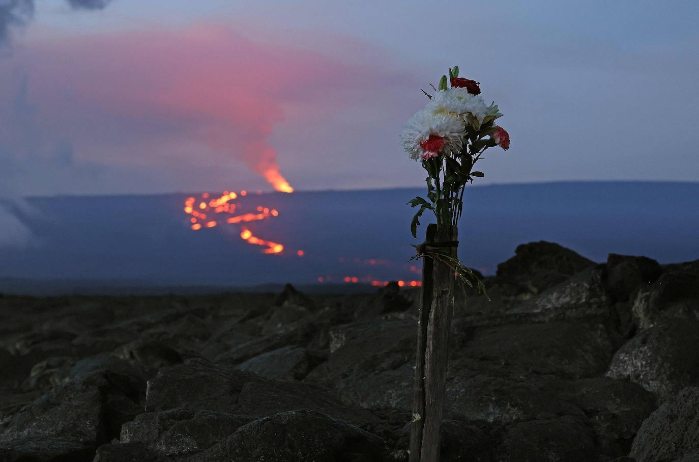 Fotos: Entra en erupción en Hawái el Mauna Loa, el volcán activo más grande del mundo