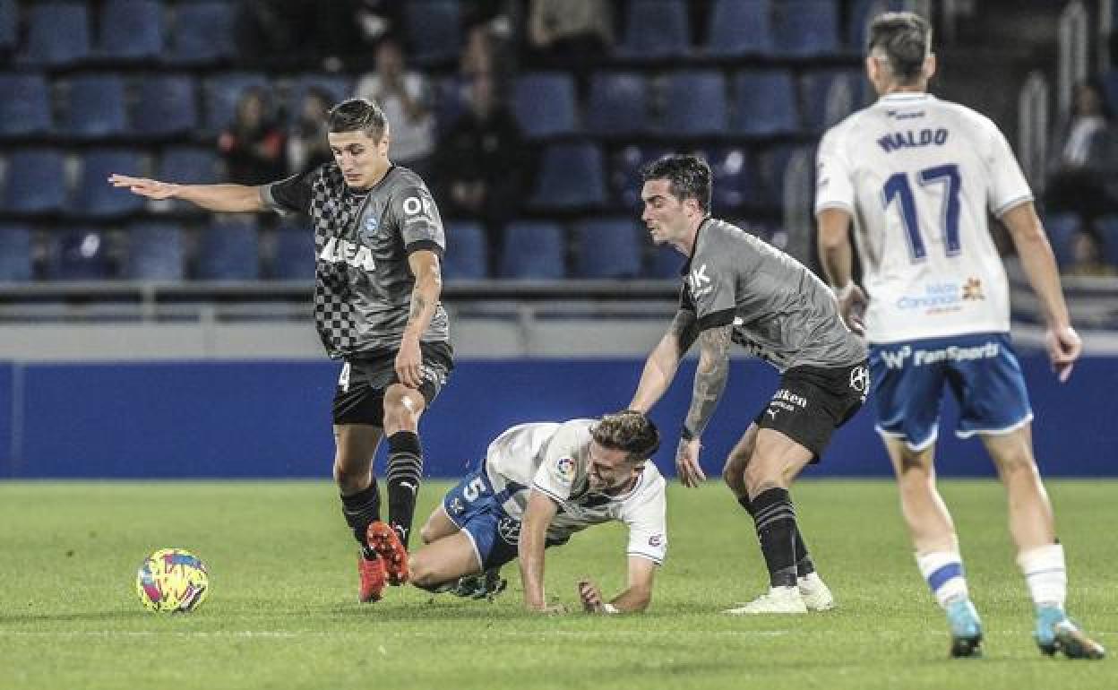Tenerife-Alavés: vídeo resumen, goles y mejores jugadas