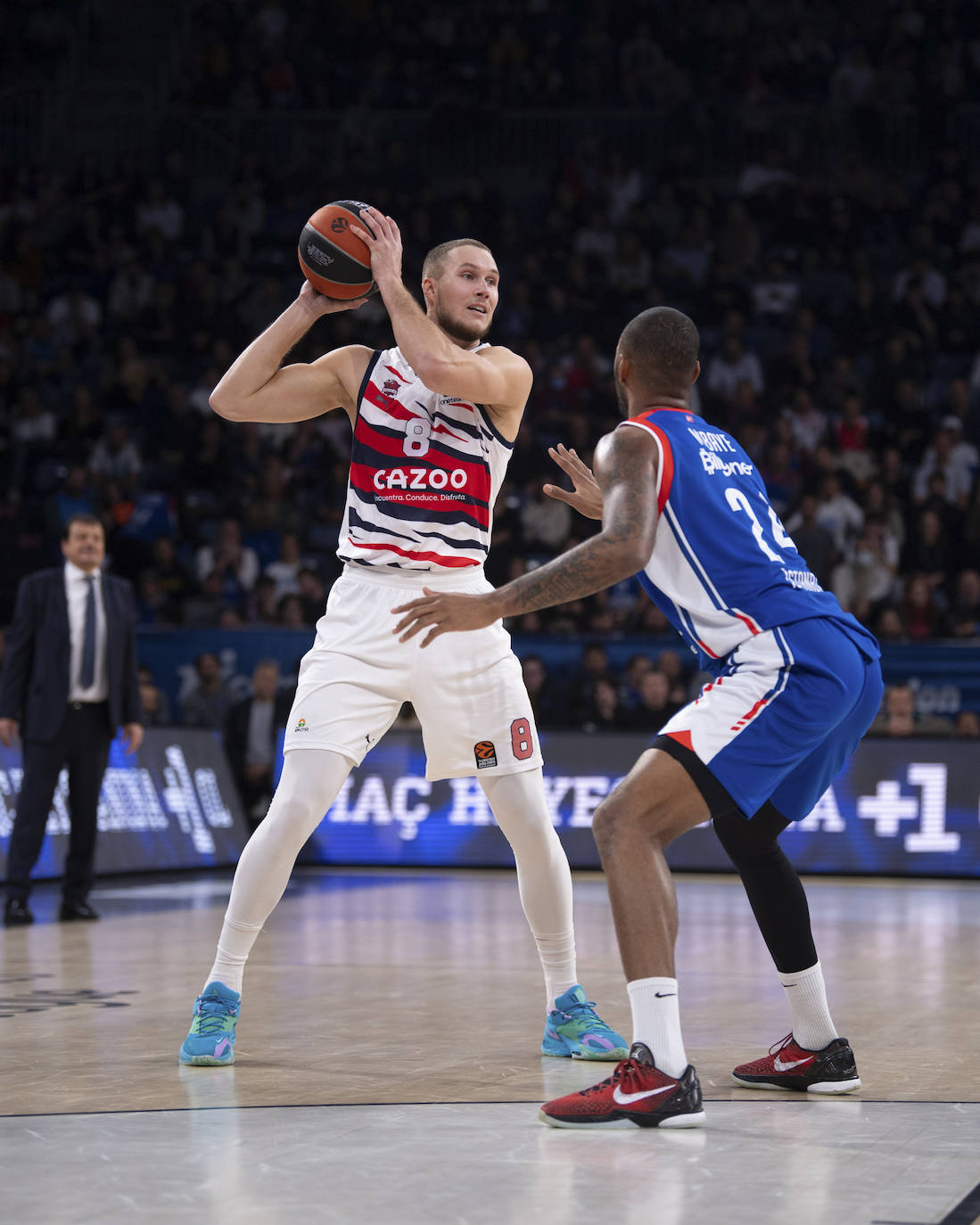 Fotos: Las fotos del Anadolu Efes - Baskonia