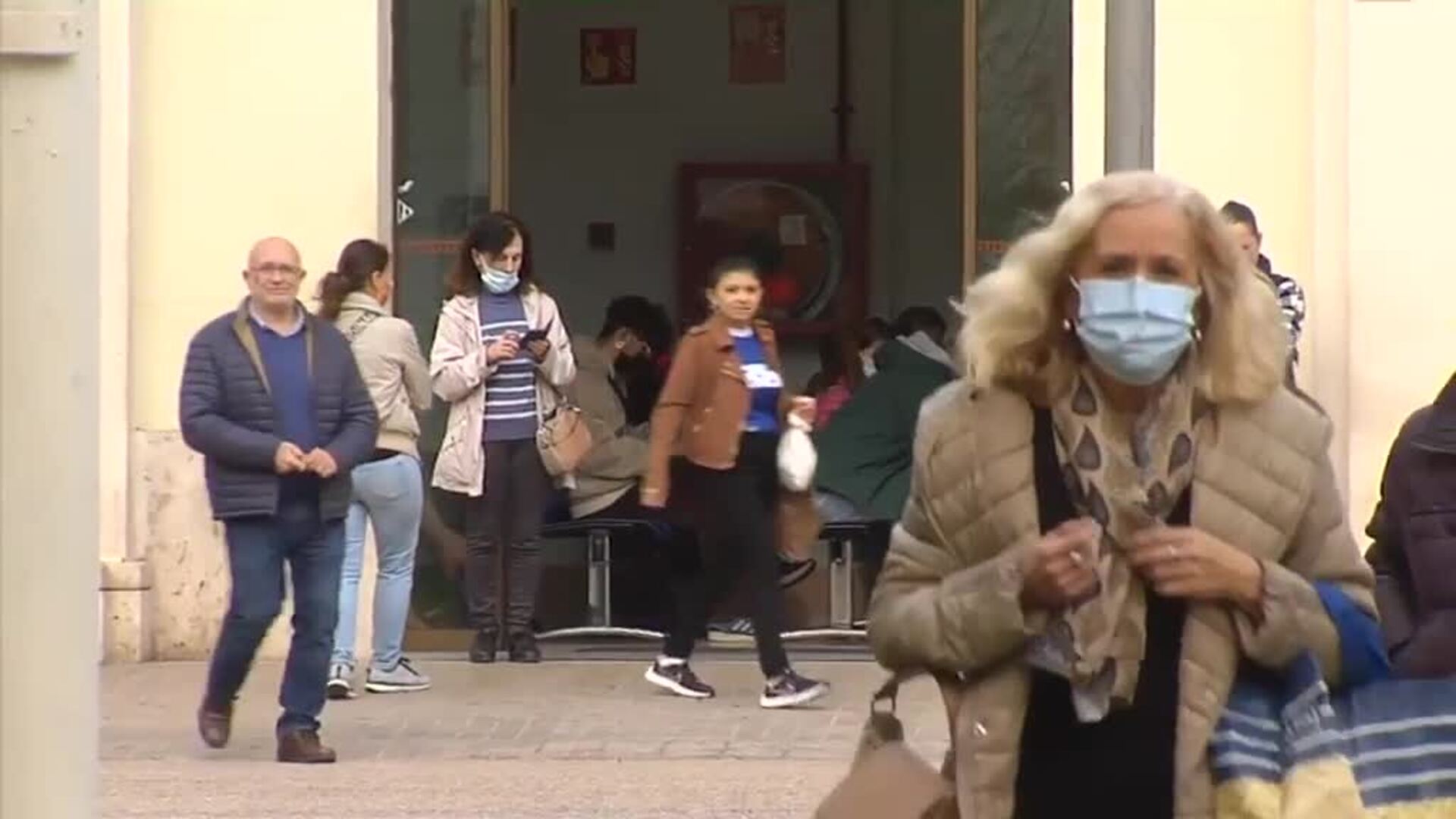 Gripe, virus sincitial y covid, el cóctel que llena consultas y emergencias