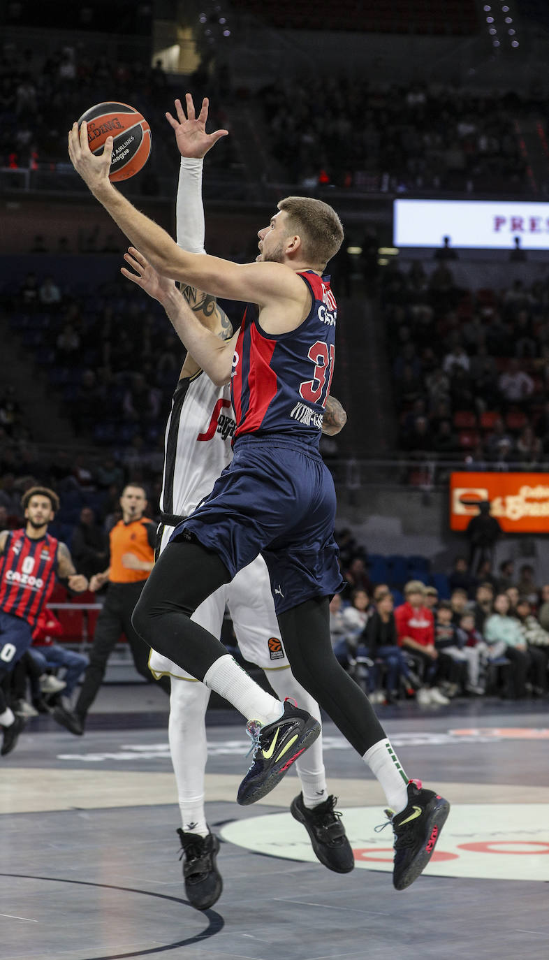 Fotos: Las fotos del Baskonia - Virtus de Bolonia