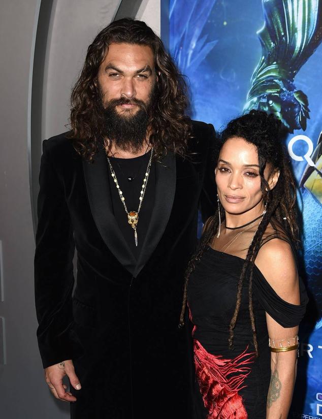 Jason Momoa y Lisa Bonet. El actor de 'Juego de Tronos' se ha separado de su esposa tras 17 años de relación.