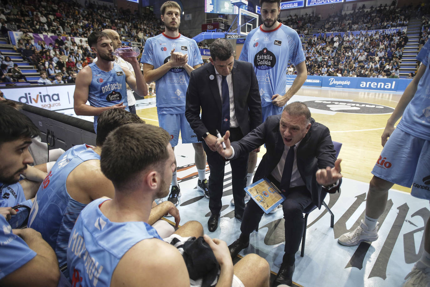 Fotos: Las mejores imágenes del Breogán - Baskonia